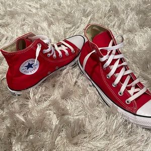 Converse Chuck Taylor All Star Classic Sneakers